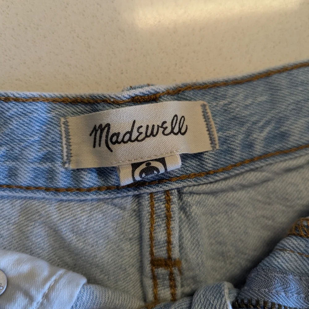 Madewell | Size 25 | Momjean Short - Picture 6 of 8